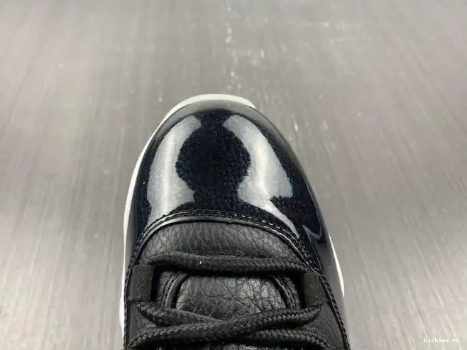 Cheap Kickmax Low 11 AV2187-001 Retro 72-10 Jordan Air 0608